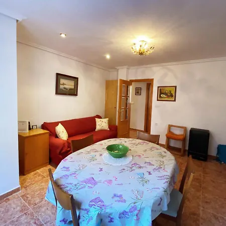 Homestay In Great Location In Shared Valencia